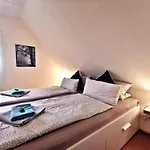 招待所 Hohaus 4*