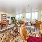 Hohaus 4*